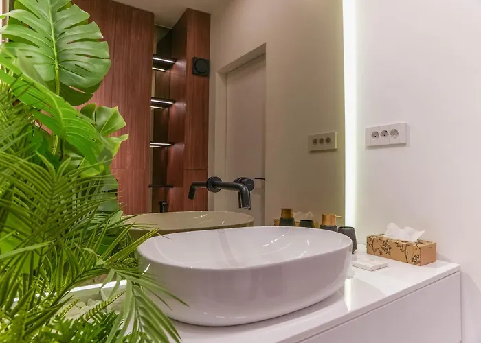 White דירה אפורי נורד